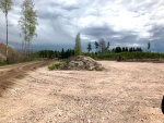 Kentän rakentamista Gles Rockilla ja pieniä näkösuojia savesta.