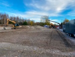 Teollisuushallin pohjien teko betonimurskeella